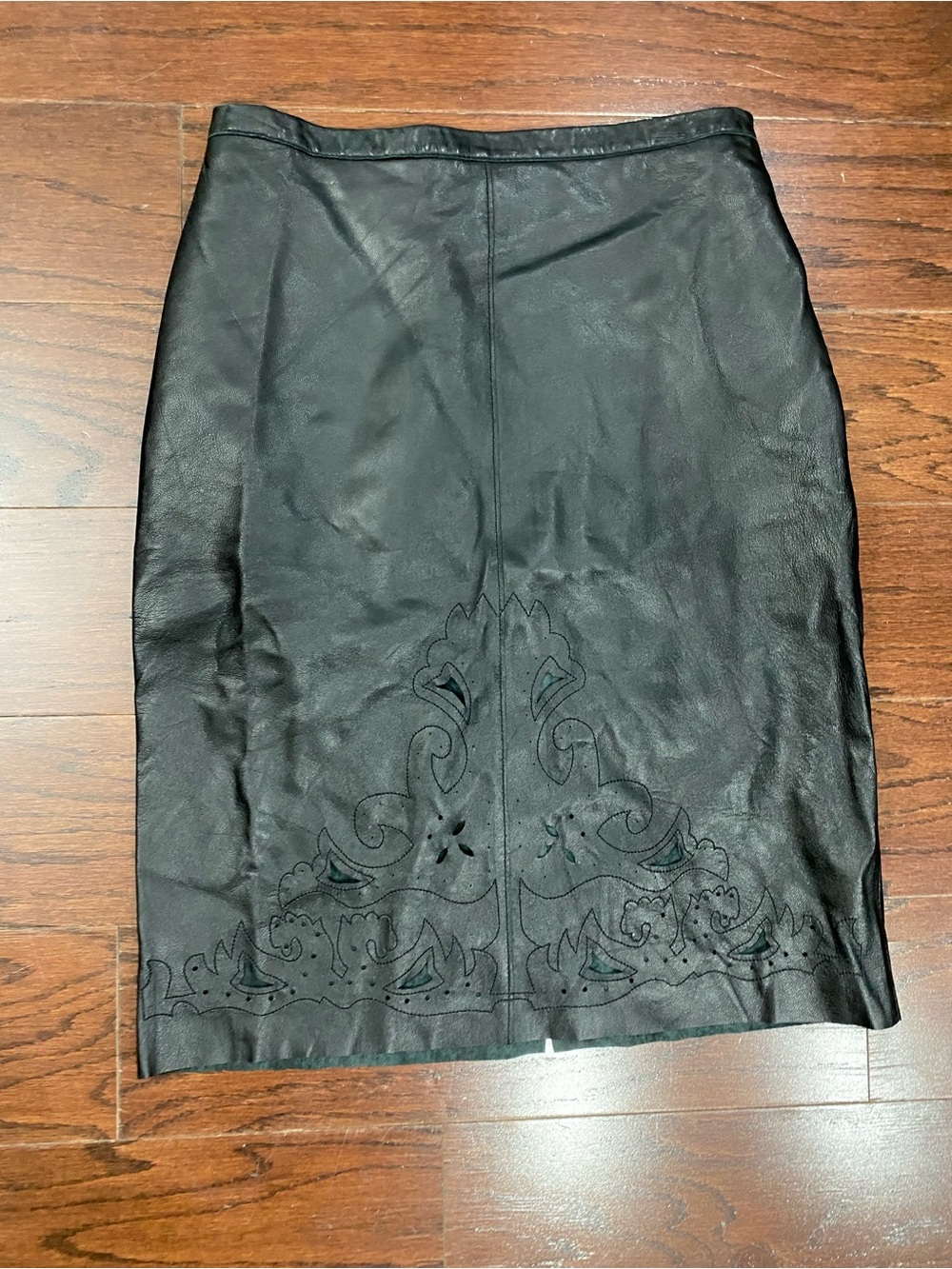 Vintage Y2K Edgy Moto Goth Leather Skirt Laser Cut Dark Floral Size 4